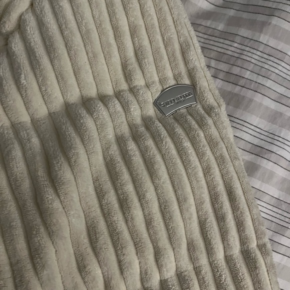 Women’ Koolaburra by Ugg Corduroy Puffer Jacket, size L - Picture 4 of 4